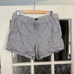 J. Crew Black and White Striped Women's Pull-on Shorts